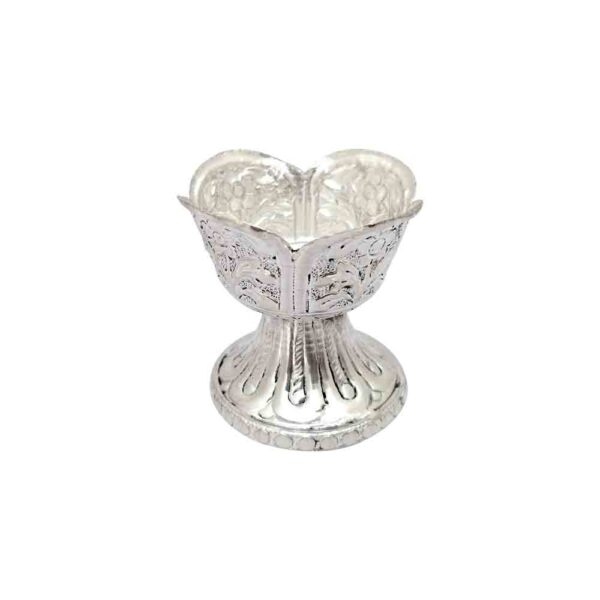 Flower Design Brass Diya - Image 2