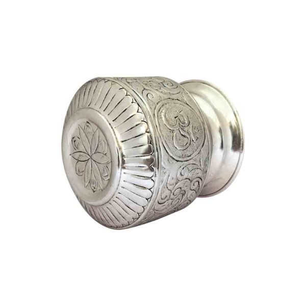 White Metal Handicrafts Traditional Kalash - Image 4